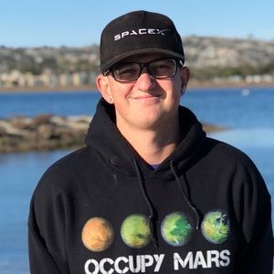 Meet your Posher, Lucas